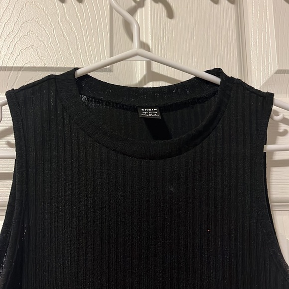 Top - Picture 4 of 4